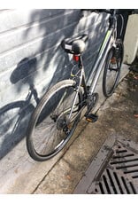 Giant 18" Giant LIV Escape