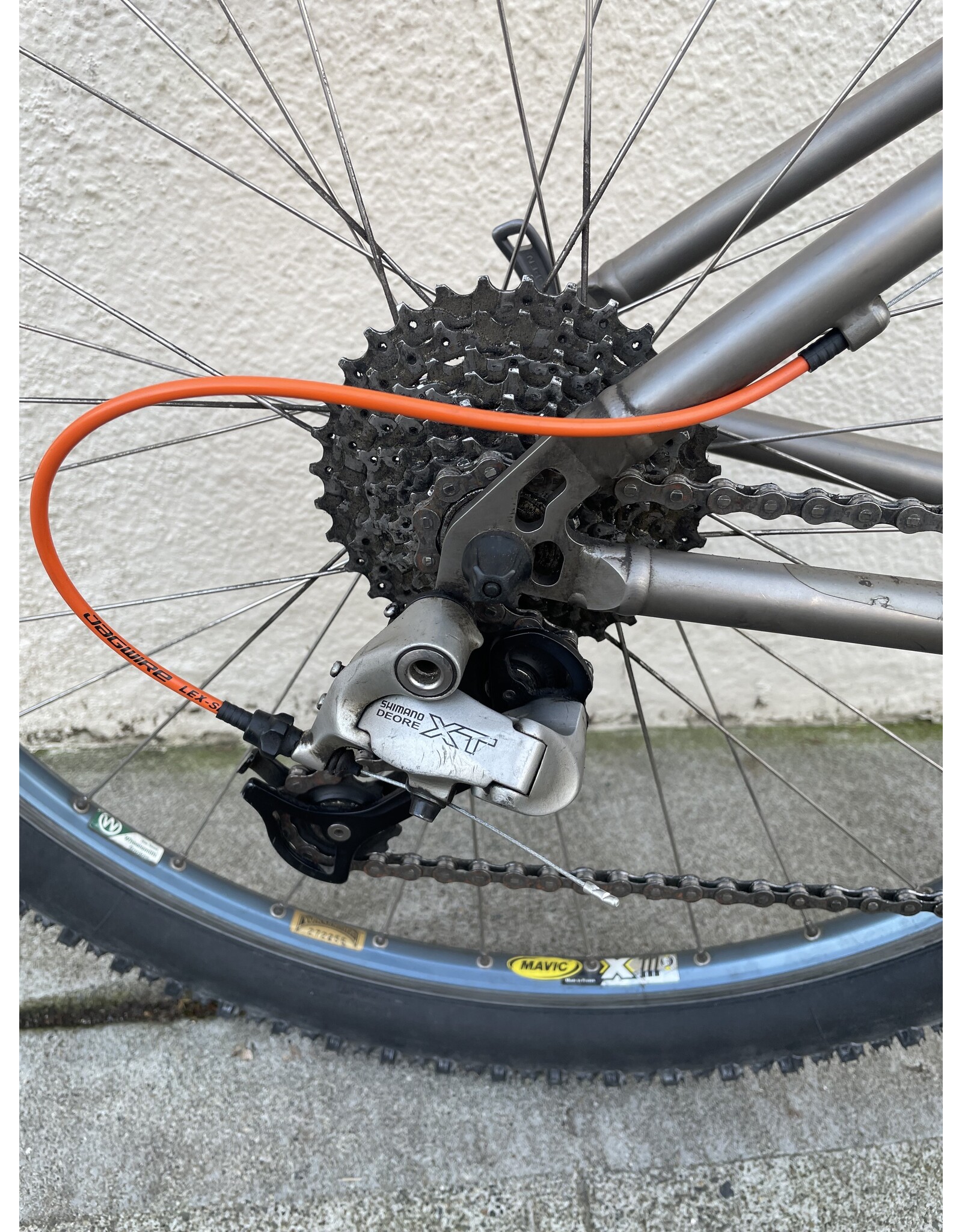 Mongoose 16" Mongoose Pro DX10.7