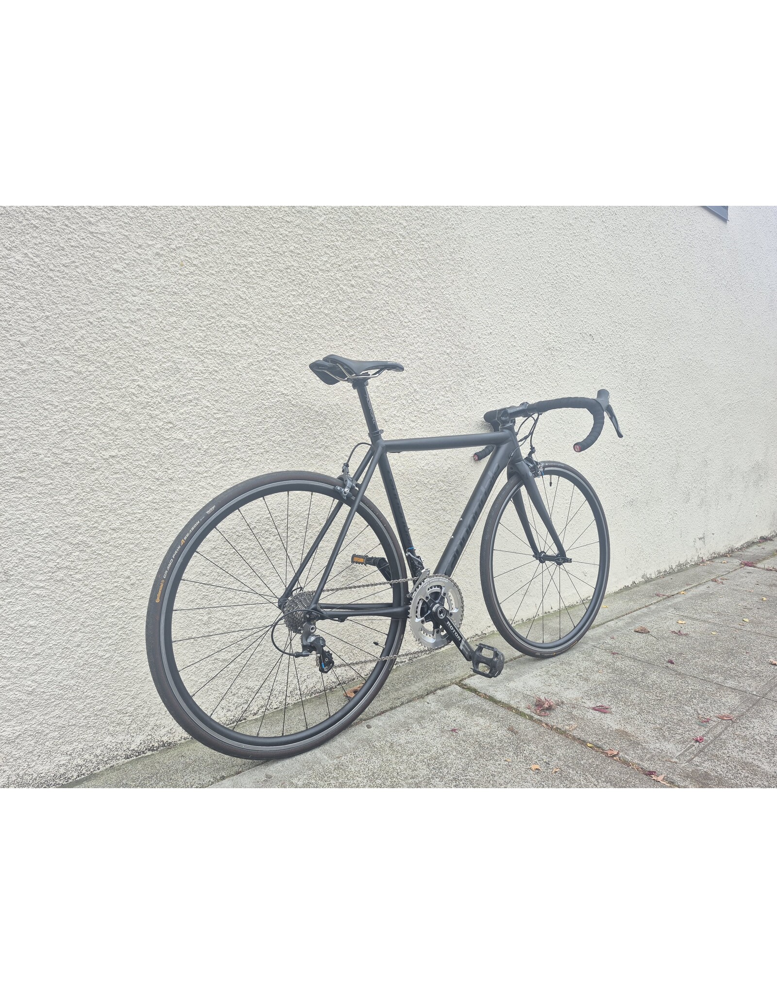 Cannondale 52cm Cannondale CAAD10