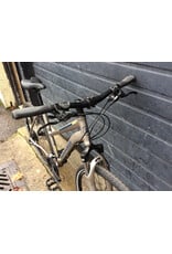 Breezer Large Breezer Villager