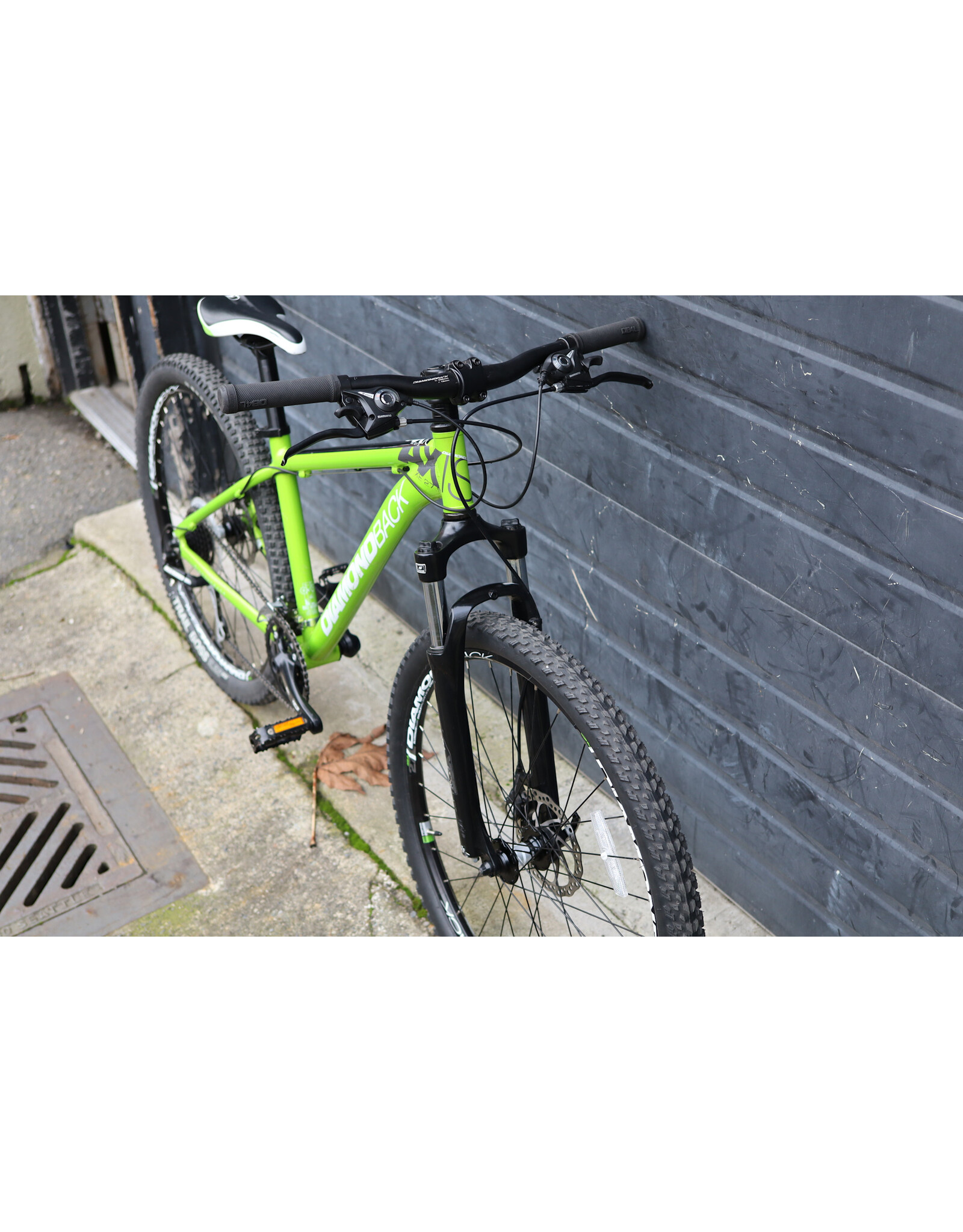 Diamondback 16" Diamondback Axis XE 27.5