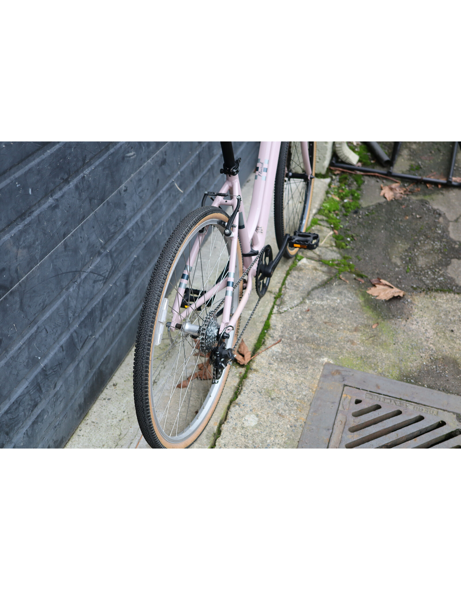 Liv 18" Liv Flourish