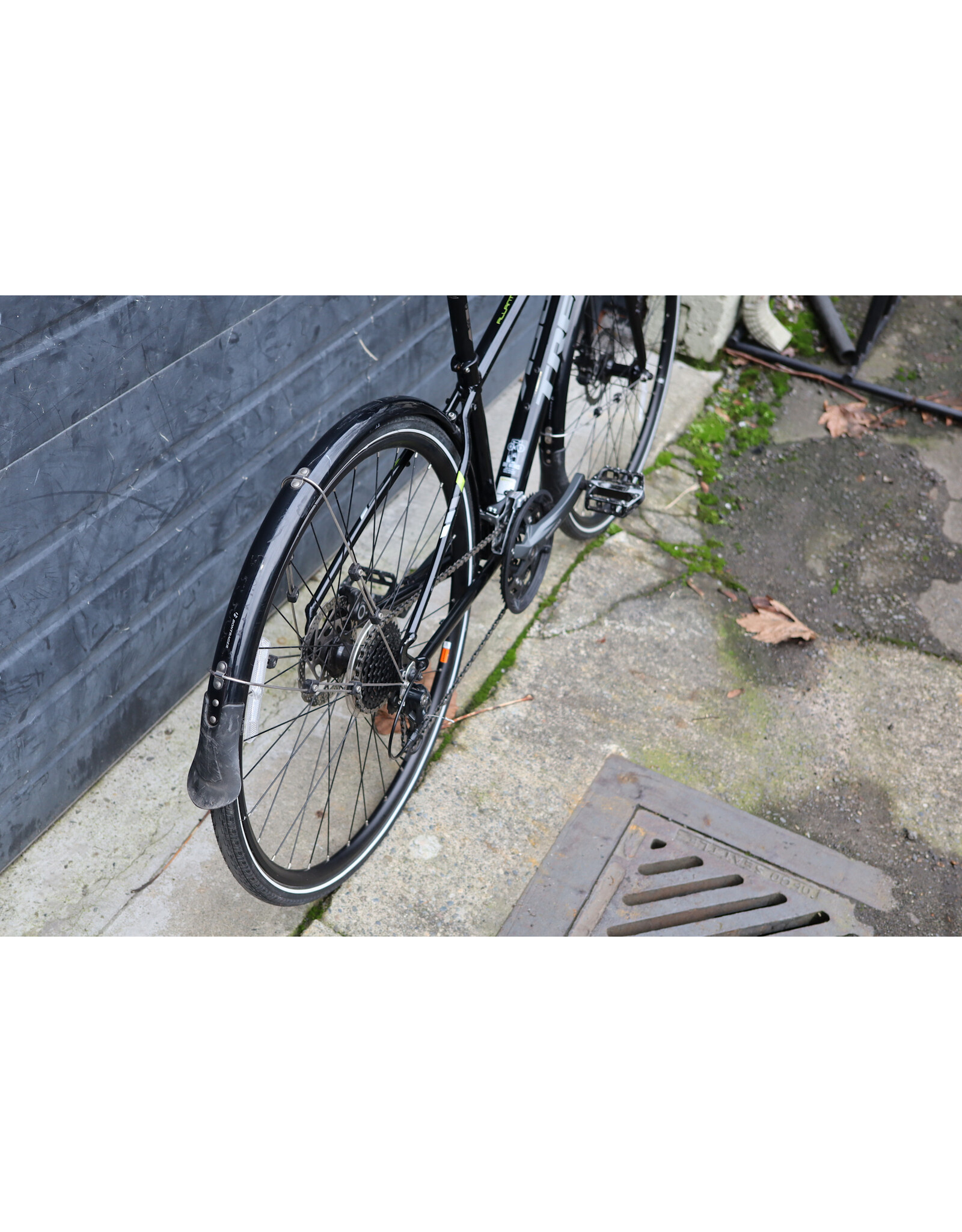 Trek 15" Trek Allant 7.4