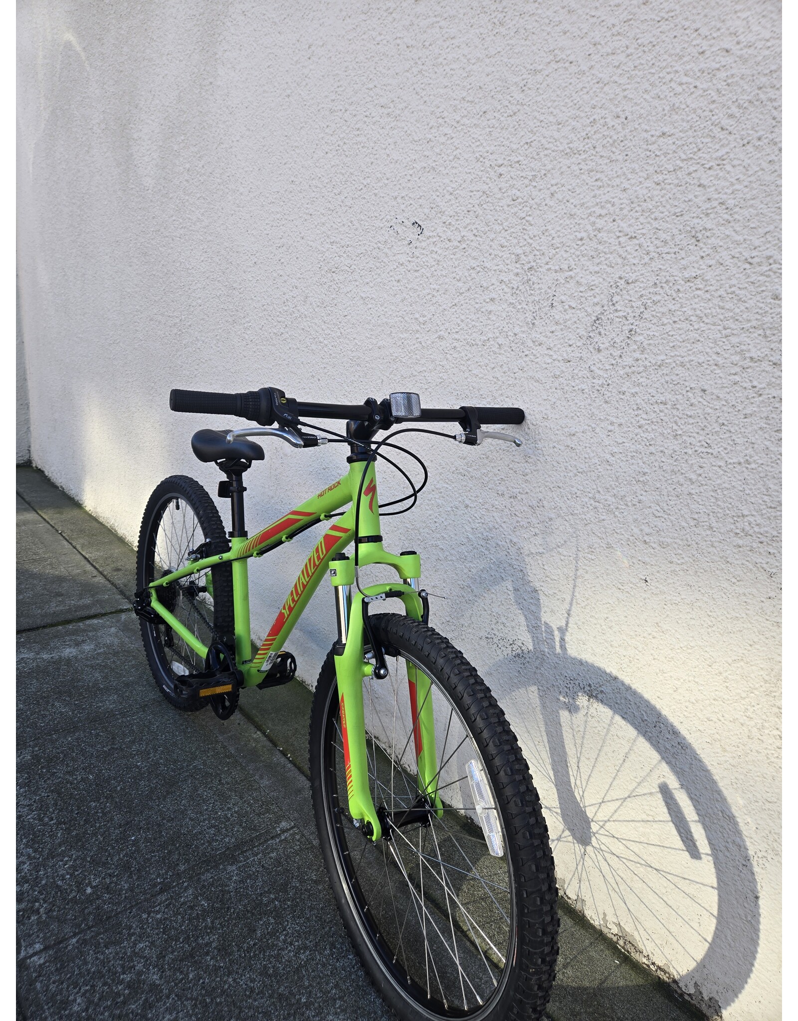 Specialized 12" Specialized Hot Rock Youth Green