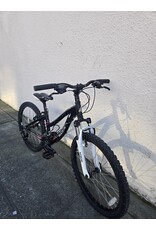 24" Marin Bayview Trail