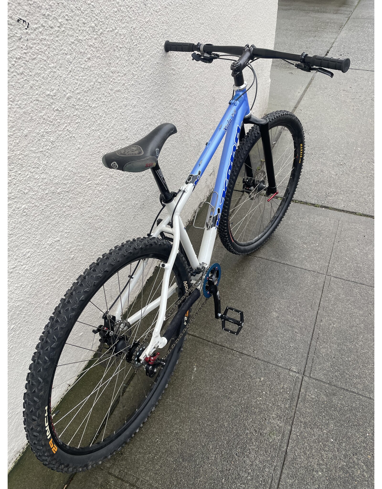 Kona 18" Kona Kula 2-9