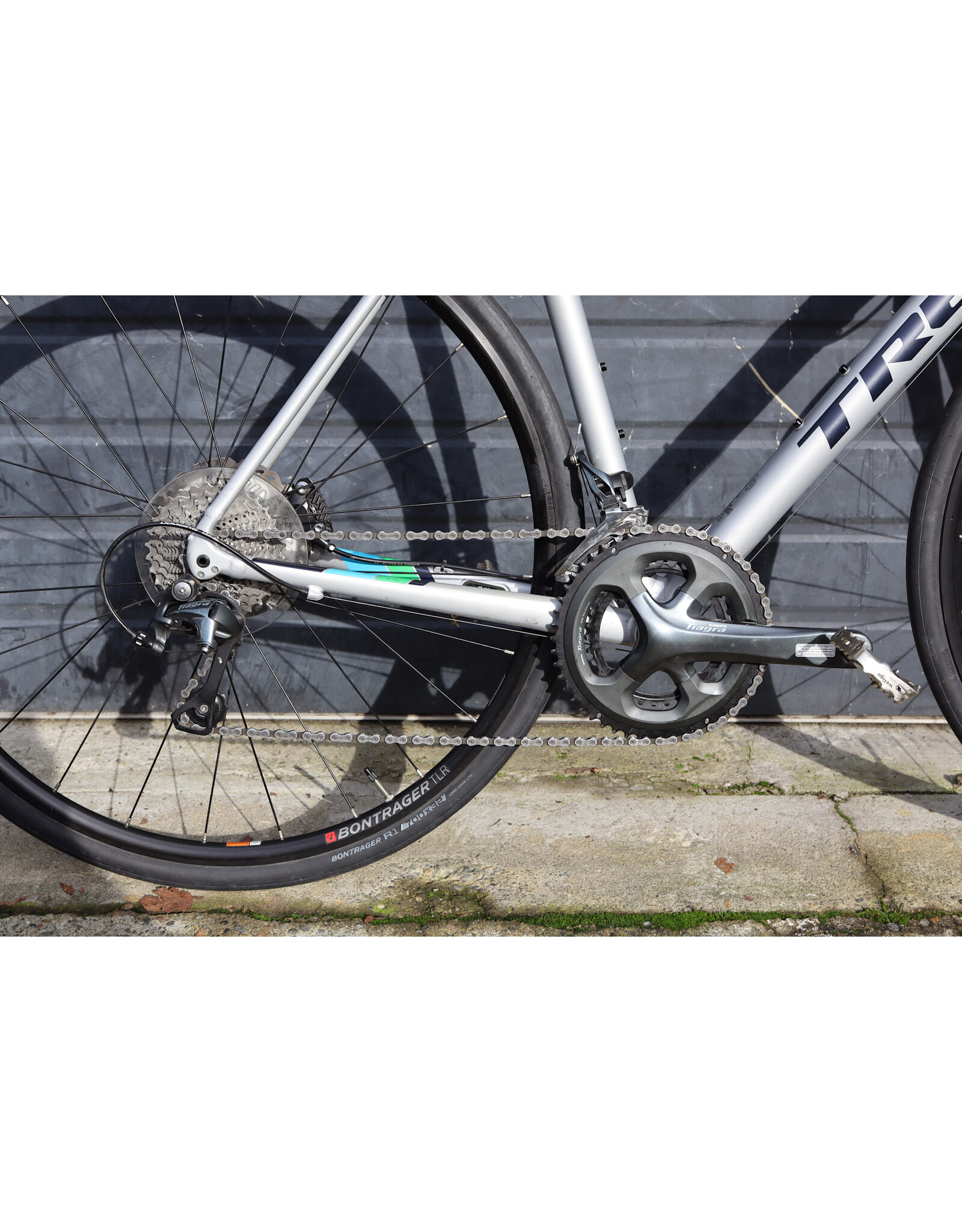 Trek 56cm Trek Domane ALR4