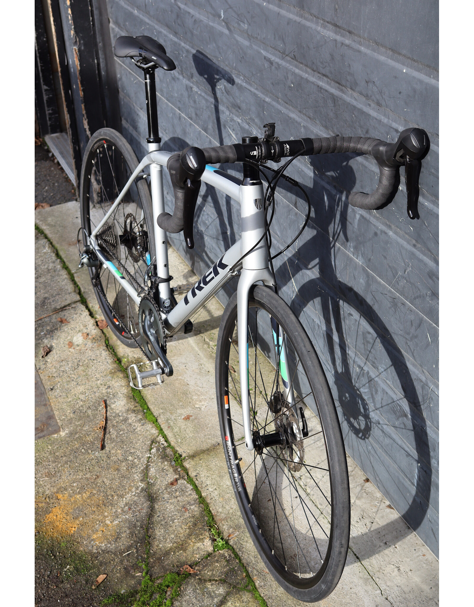 Trek 56cm Trek Domane ALR4