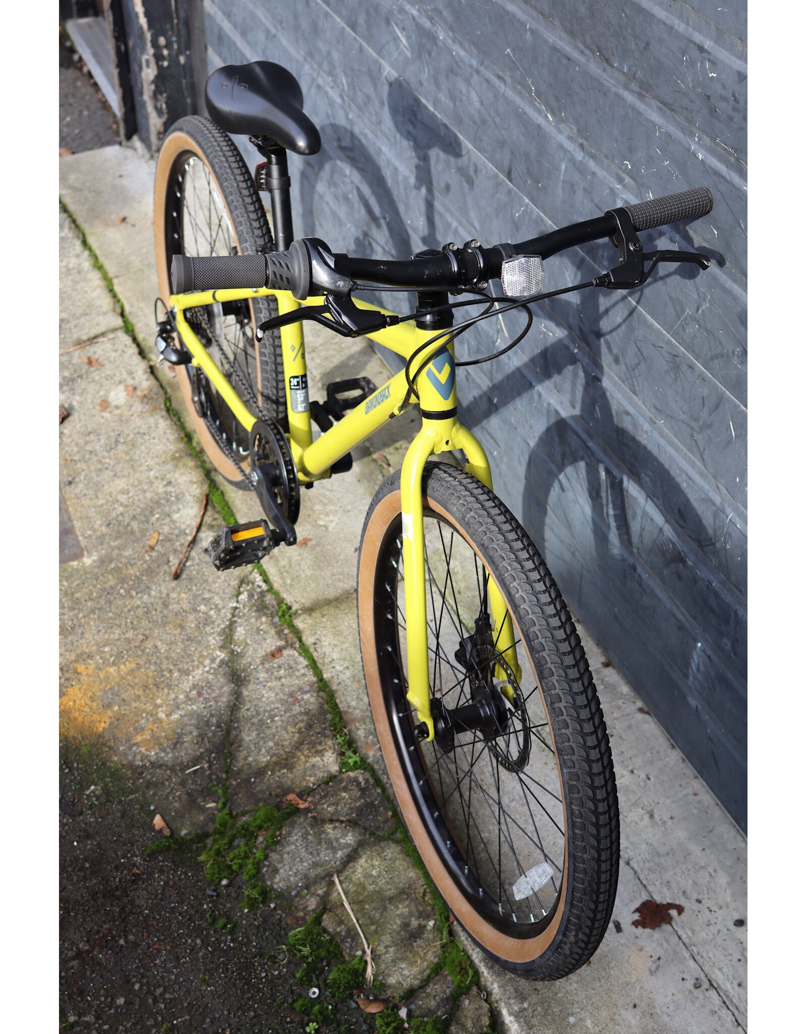 Diamondback 24" Diamondback Division