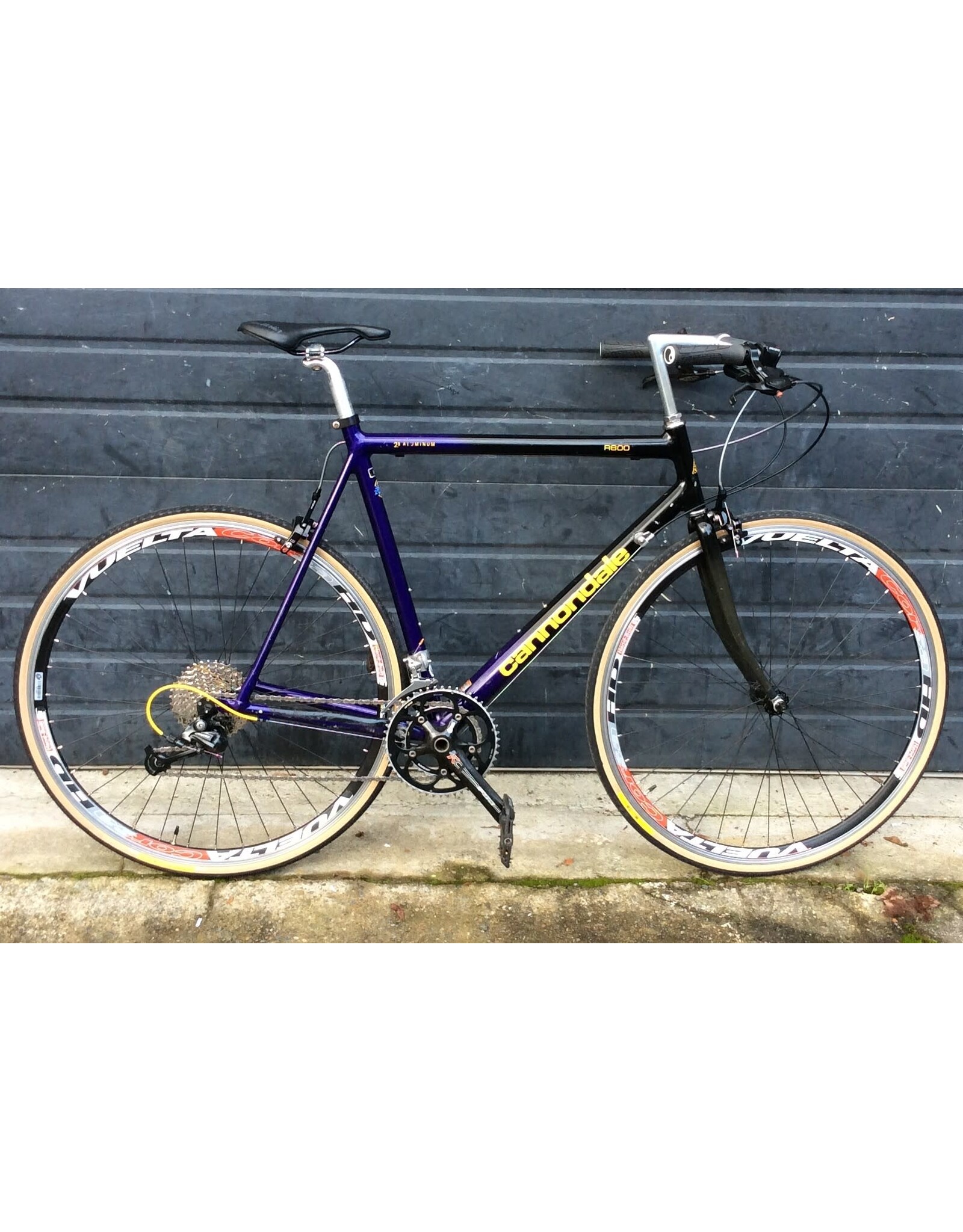 Cannondale 56cm Cannondale R600