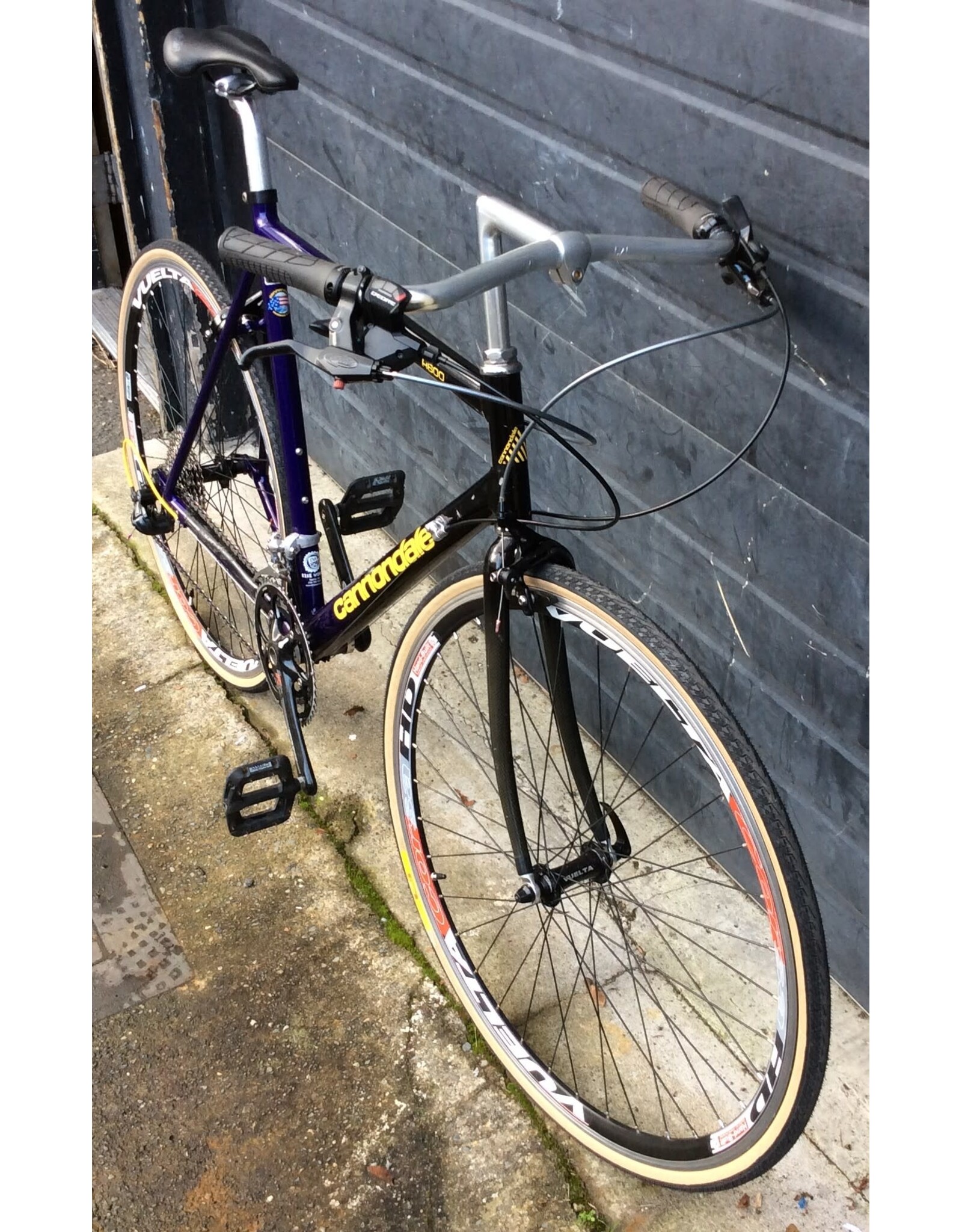 Cannondale 56cm Cannondale R600