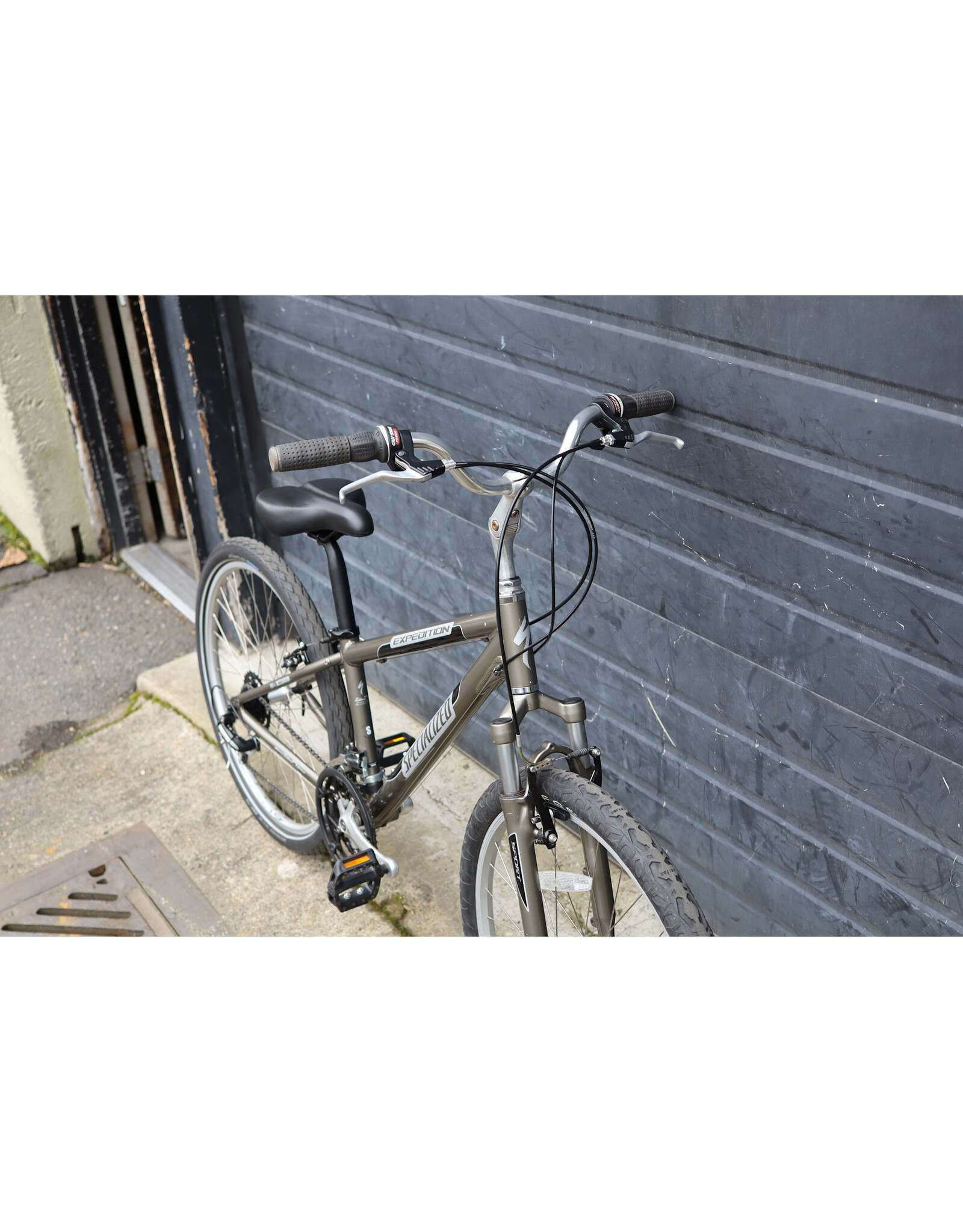 Specialized 13.5" Specialized Expedition