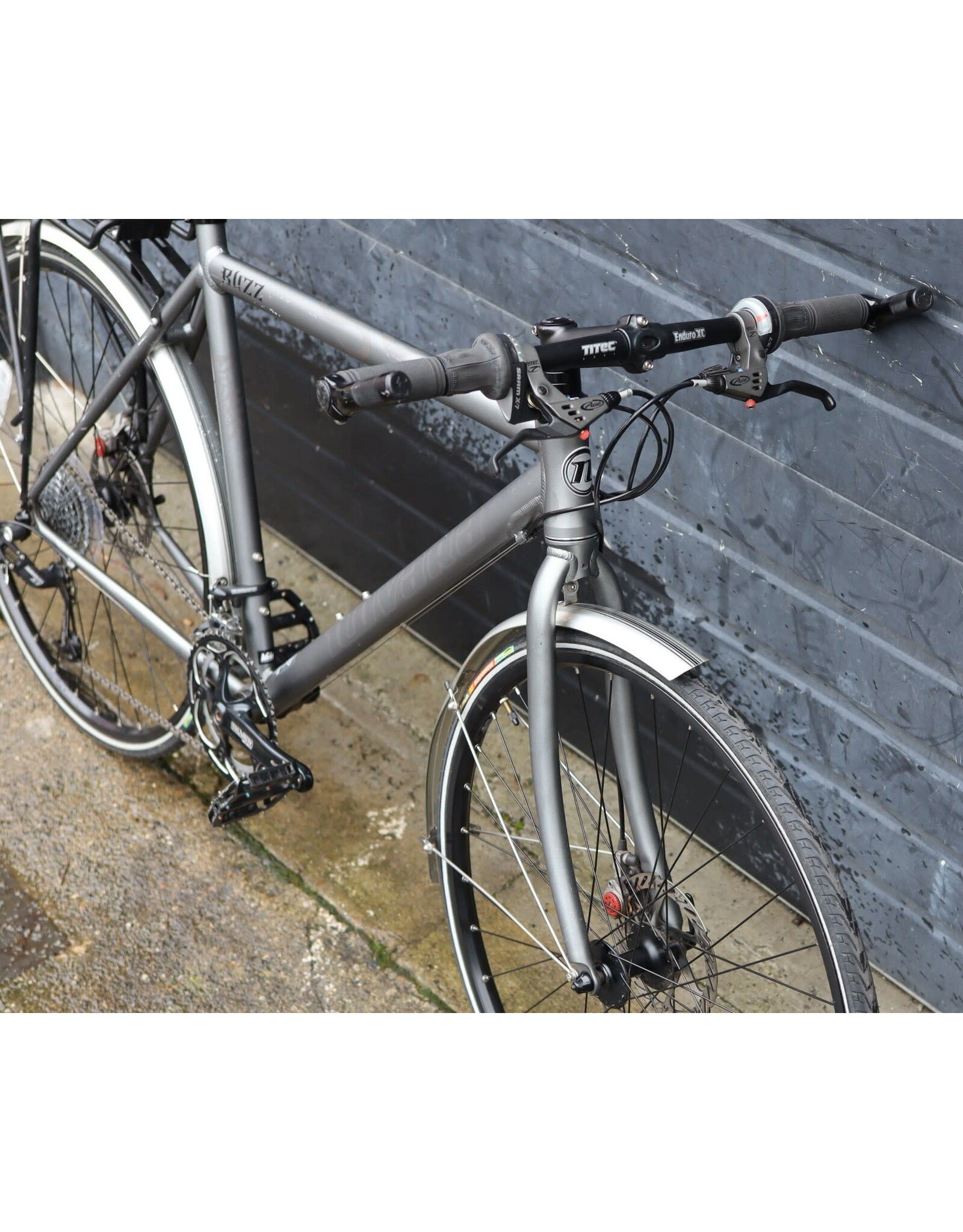 Novara 21" Novara Buzz