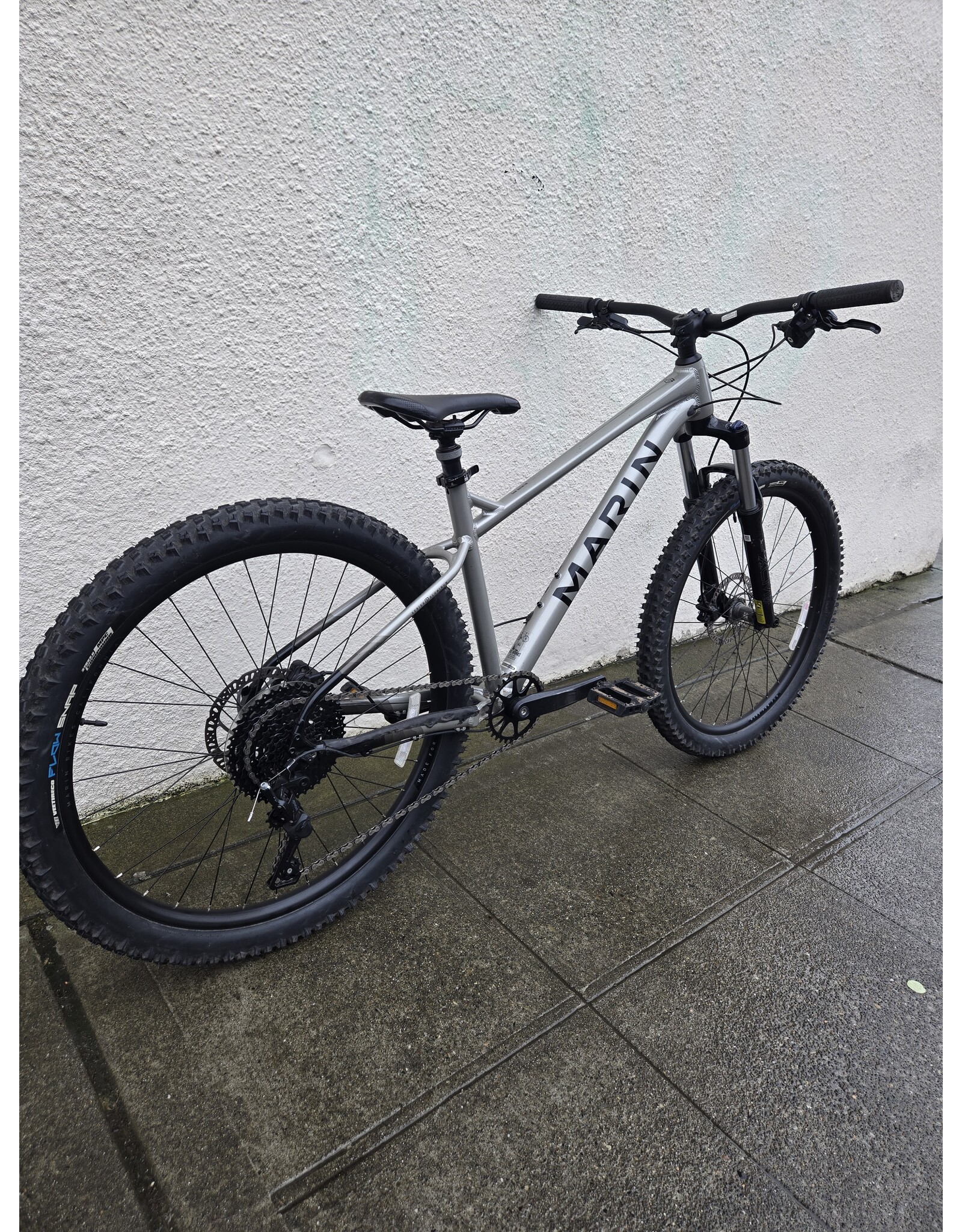 Marin 17" Marin San Quentin 1