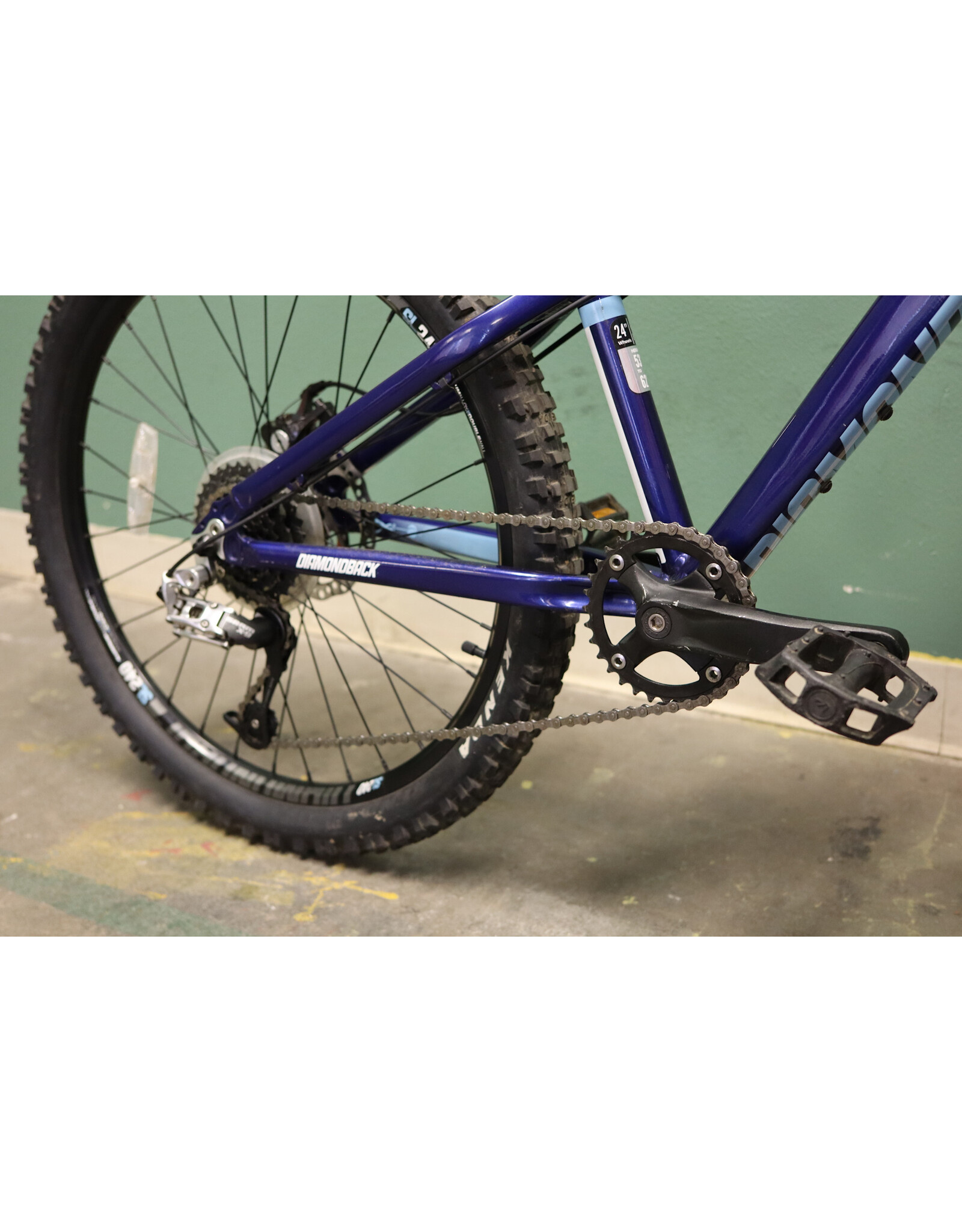 Diamondback 24" Diamondback Line