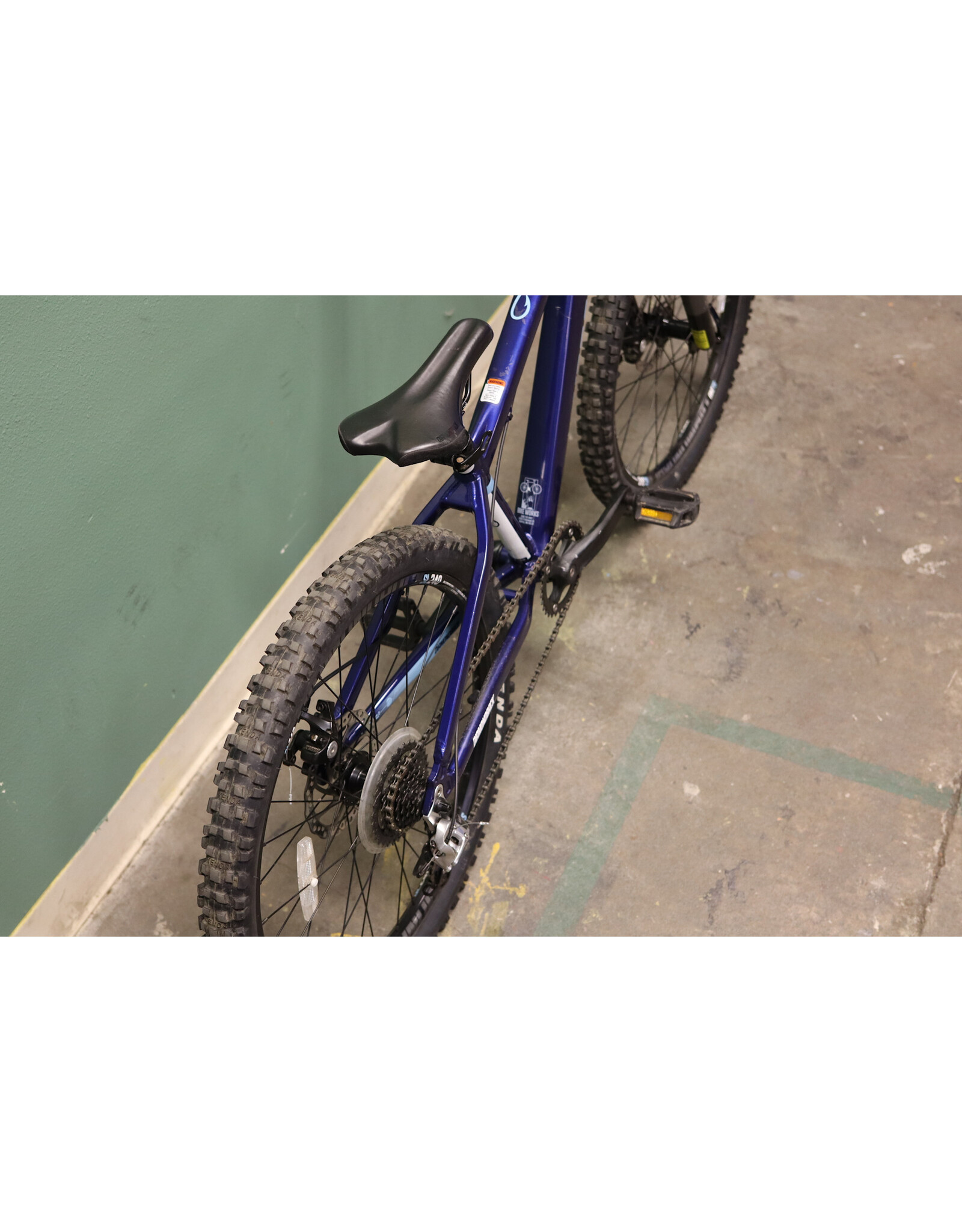 Diamondback 24" Diamondback Line