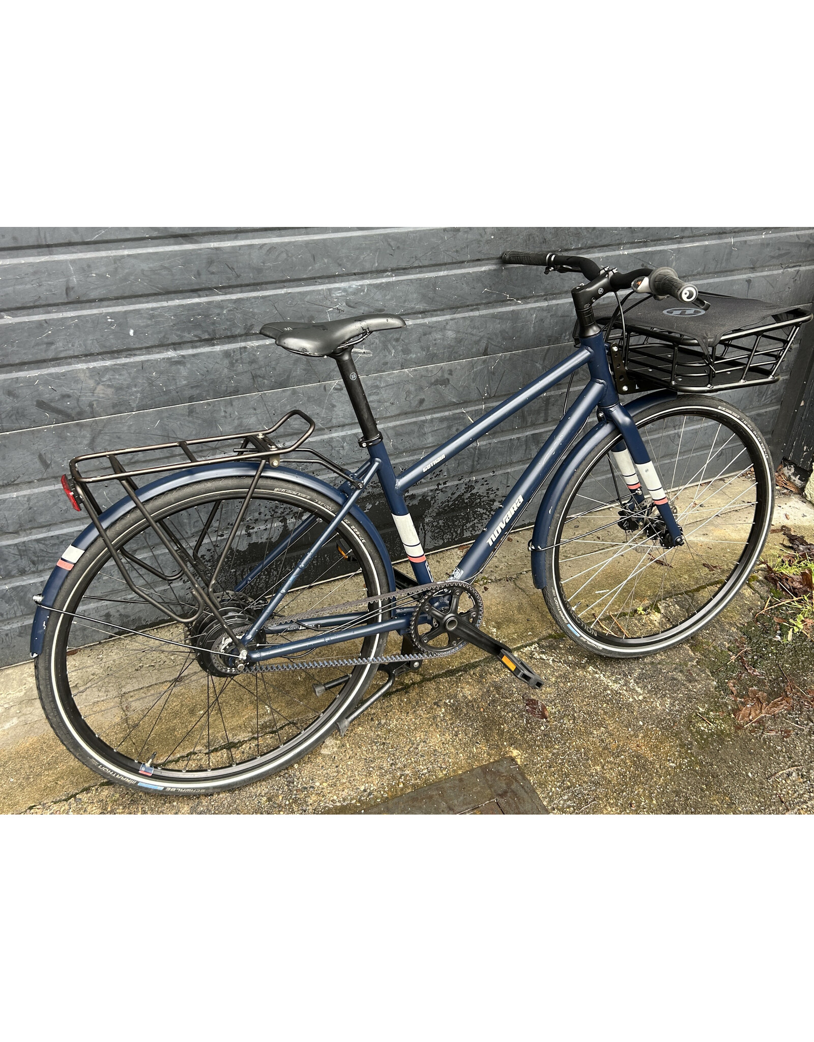 Novara Medium Novara Gotham