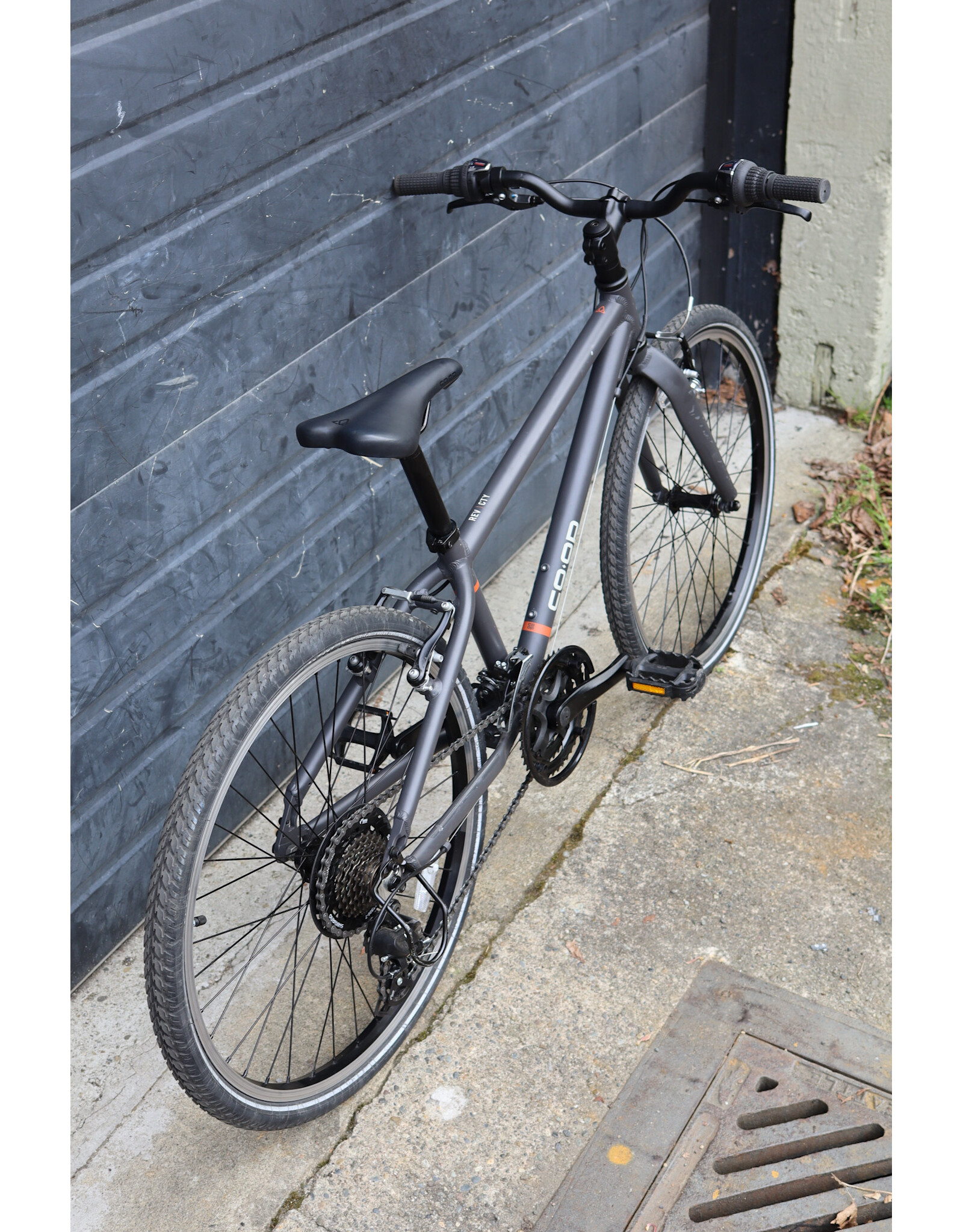 Co-op 24" Co-Op REV CTY