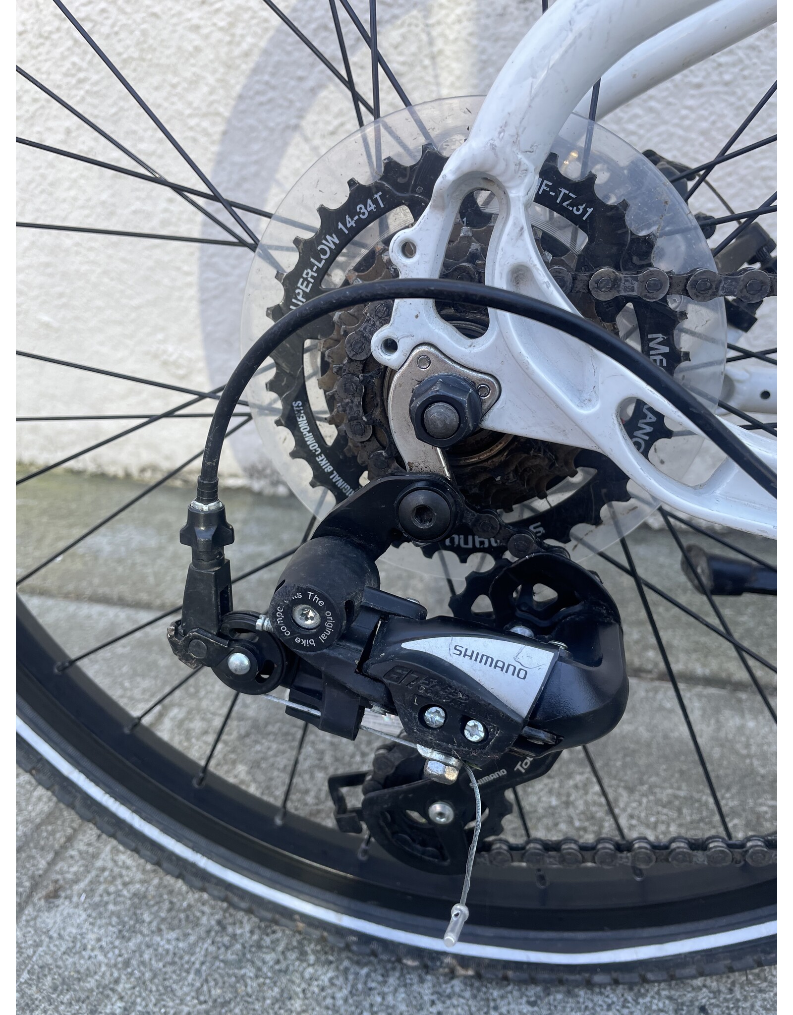 Novara 24" Novara Meno