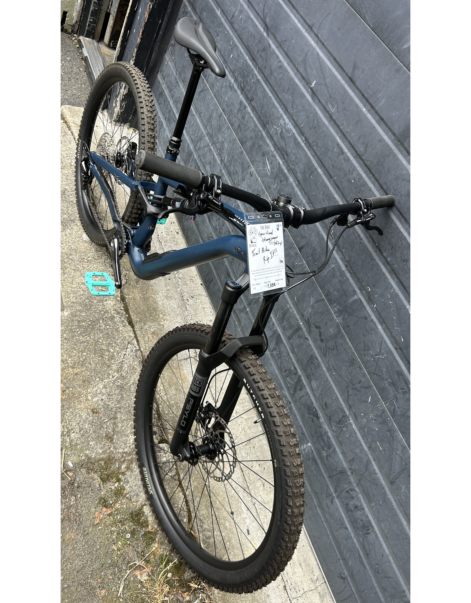 Specialized Large (S4) Specialized StumpJumper