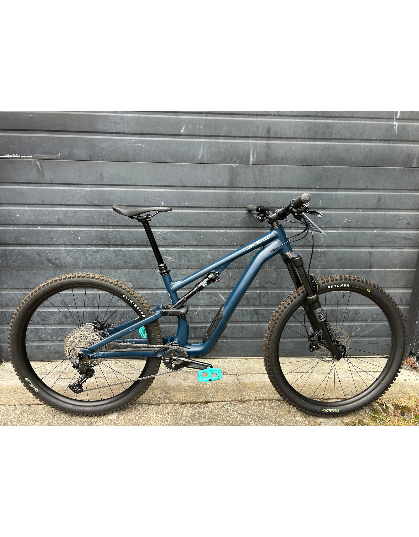 Specialized Large (S4) Specialized StumpJumper