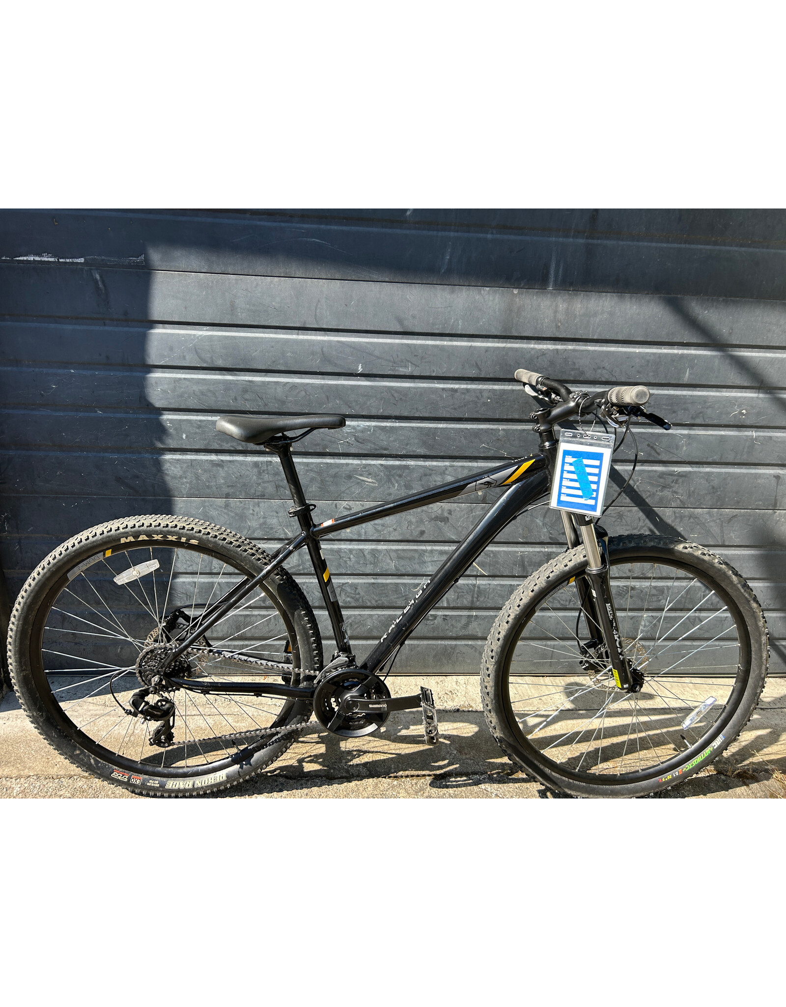 Raleigh Large Raleigh Talus 3