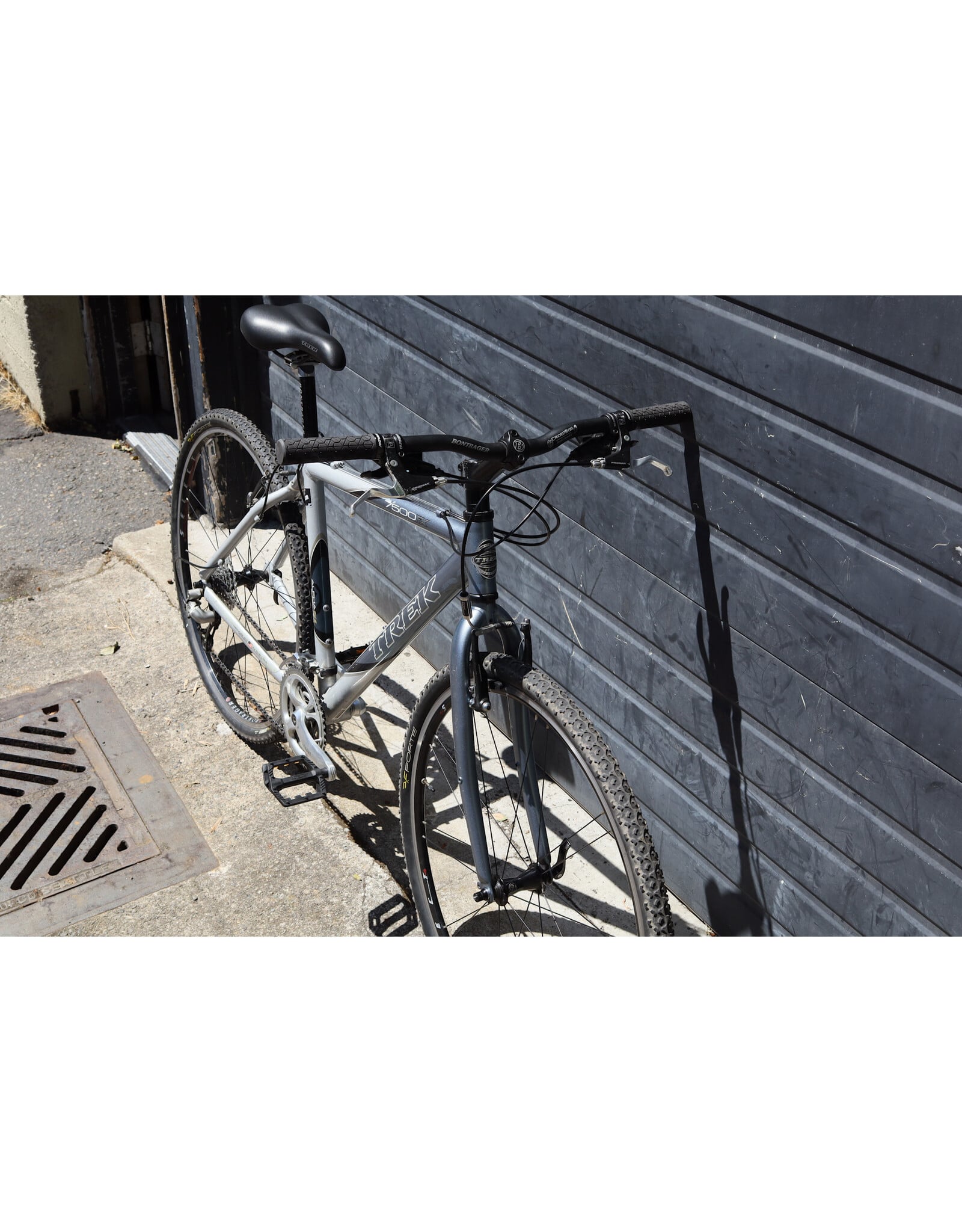 Trek 21" Trek 7500 FX