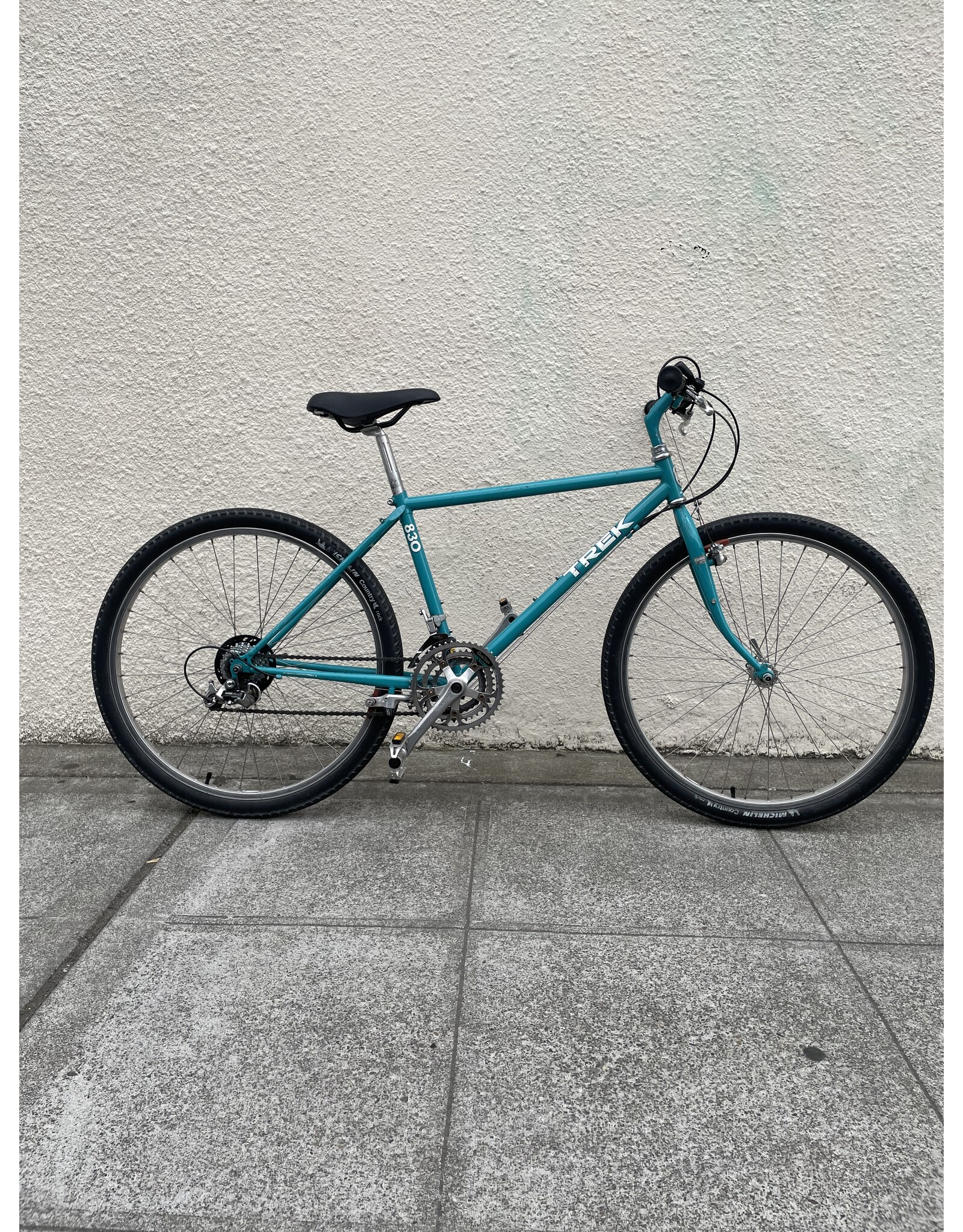 Trek 16" Trek 830