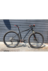 Specialized 17.5" Specialized Carve Expert