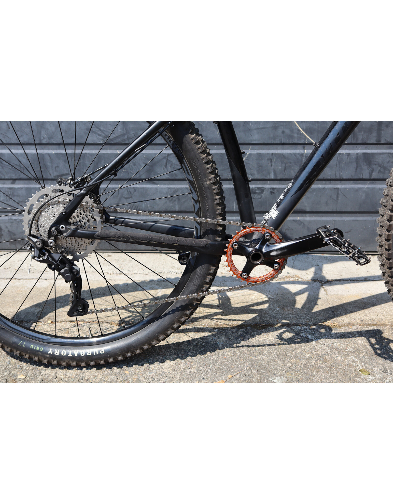 Specialized 17.5" Specialized Carve Expert