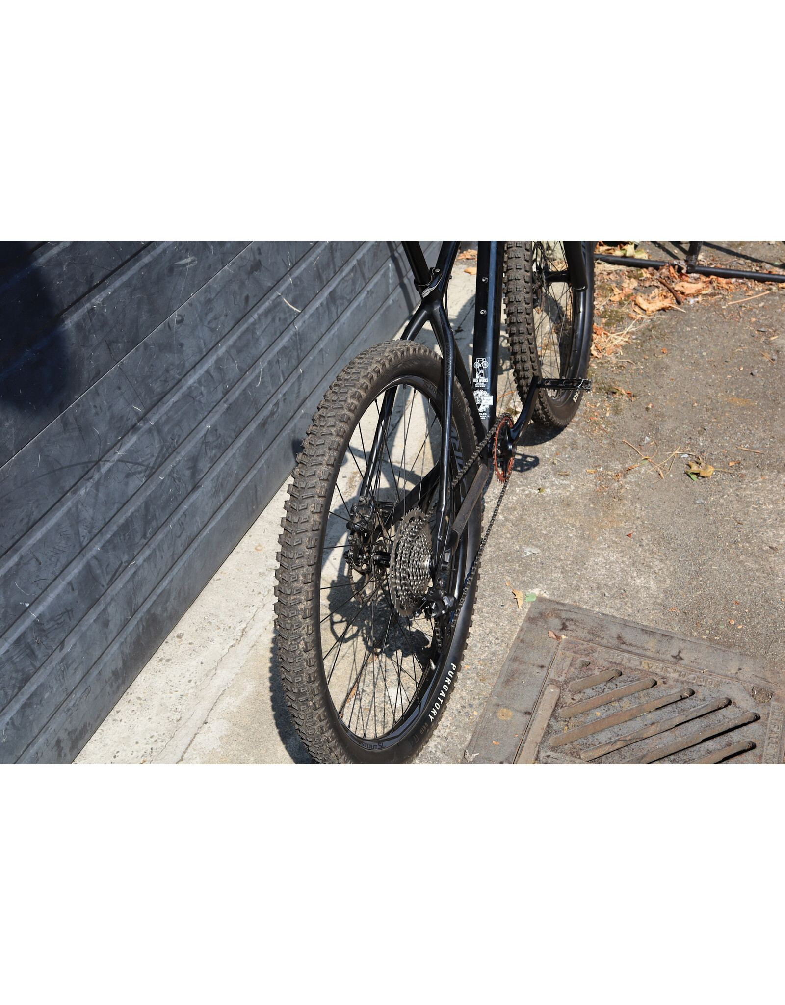 Specialized 17.5" Specialized Carve Expert
