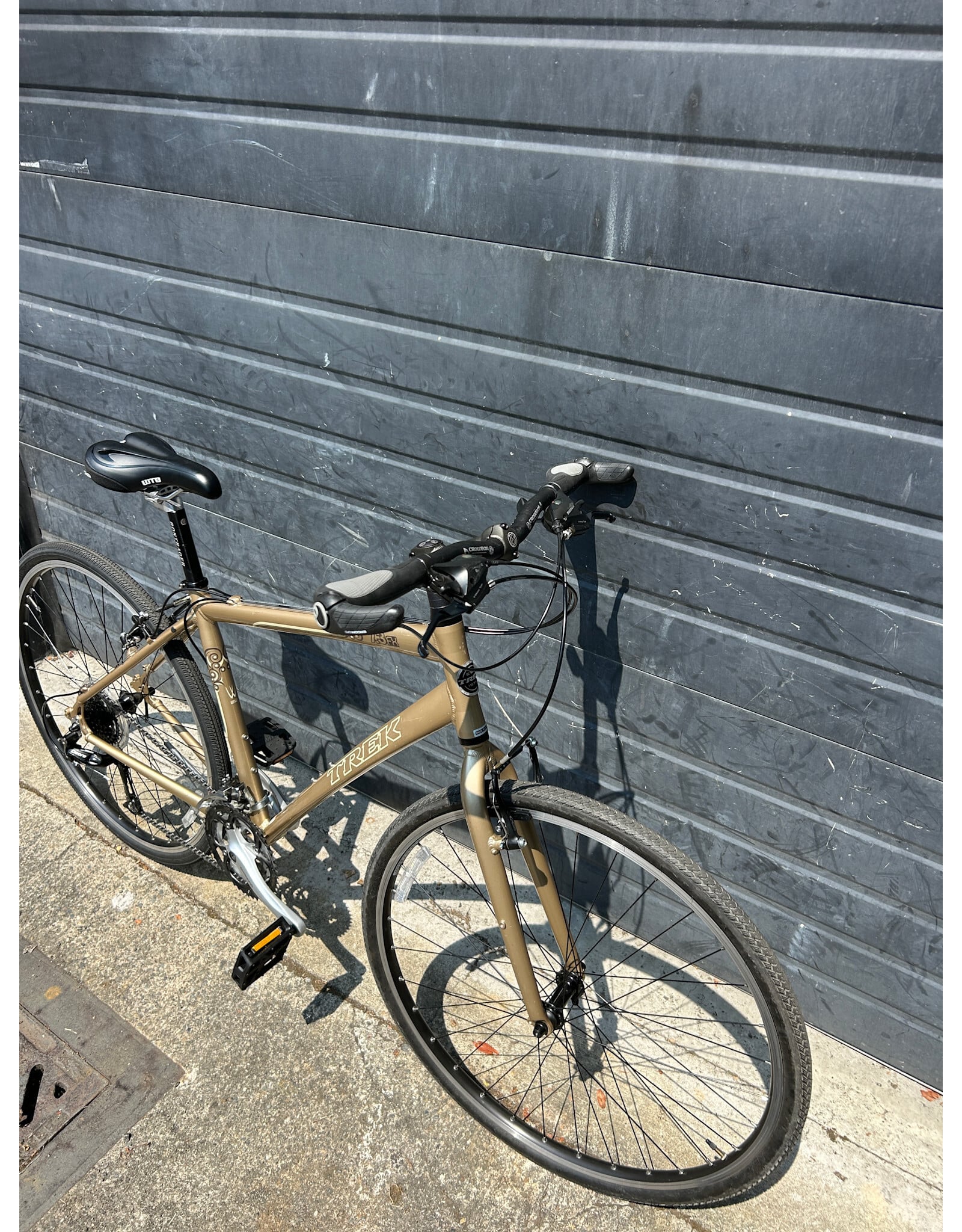 Trek 19" Trek 7.3 FX