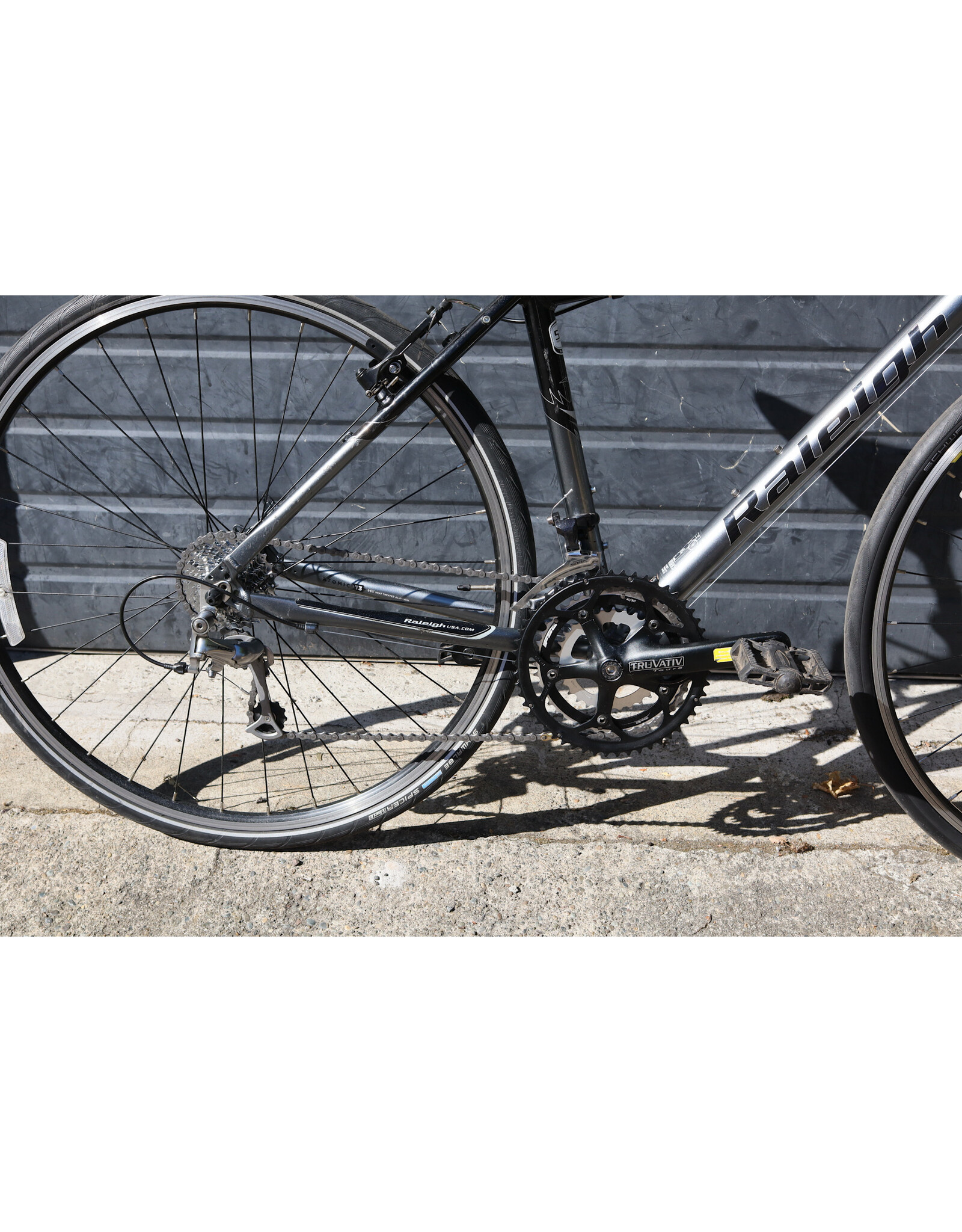 Raleigh 18.5" Raleigh 700