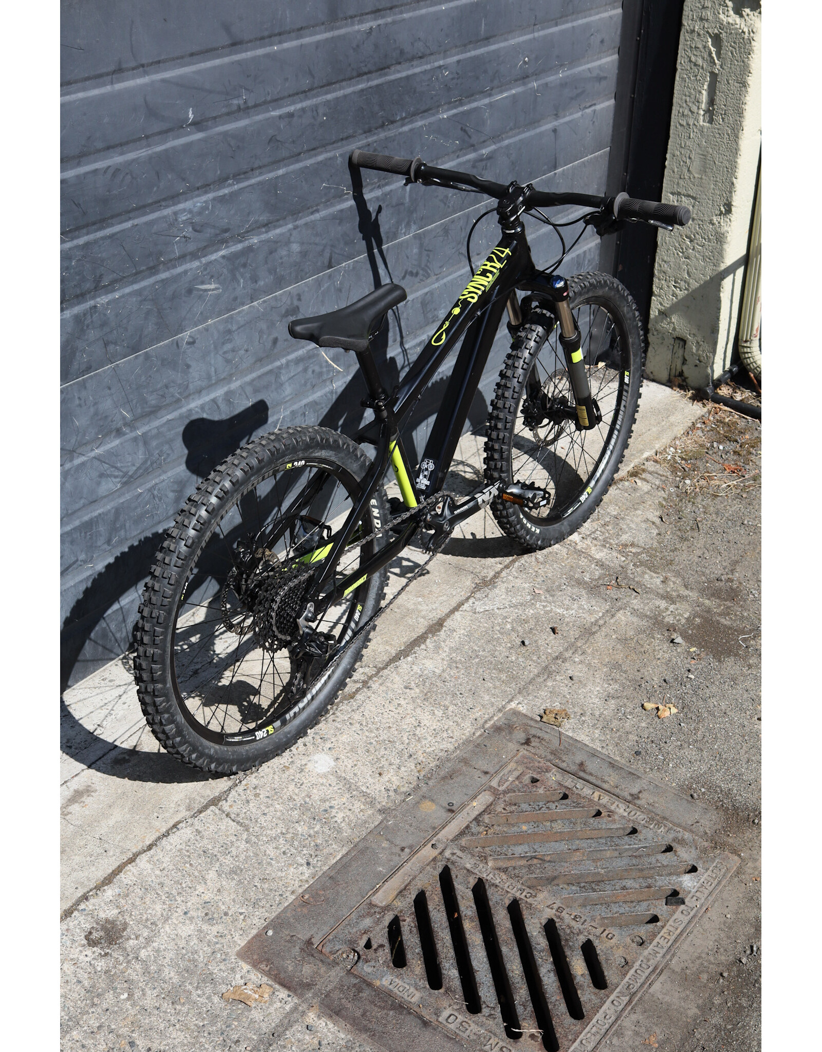 Diamondback 24" Diamondback Sync'r