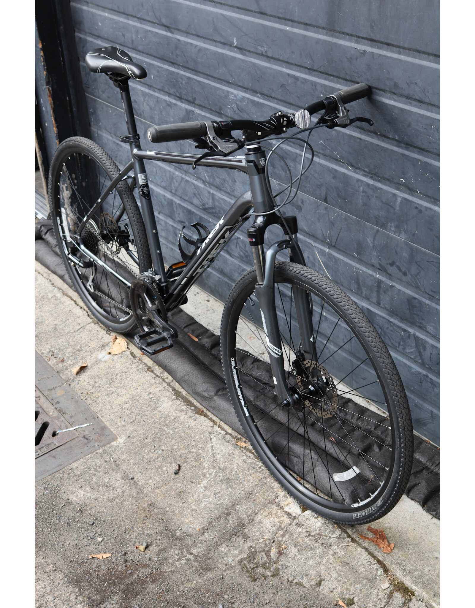 Trek 21" Trek 8.3 DS