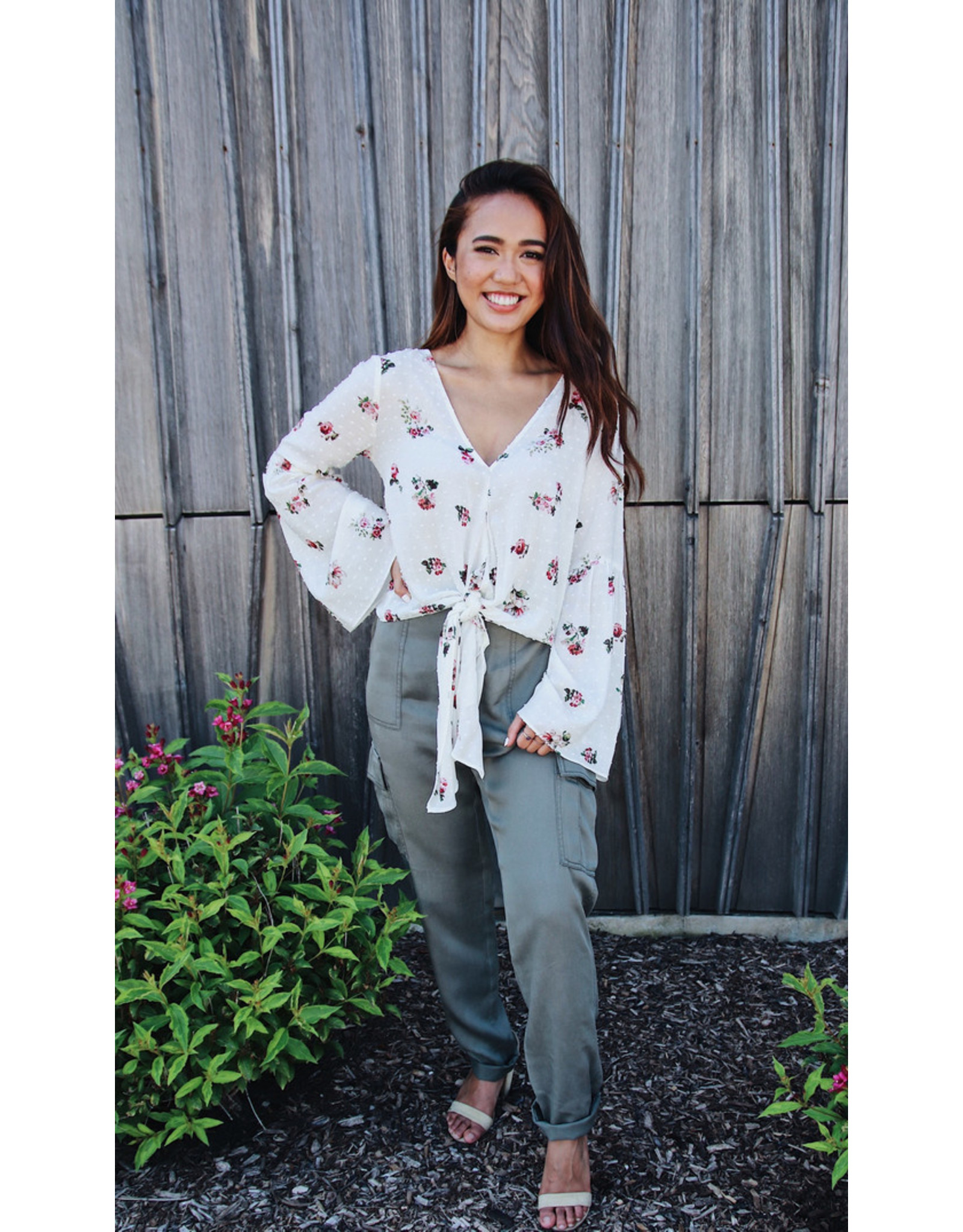 I Am Gia Hali Top Temiojora Facebook