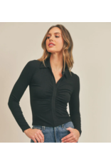 SADIE & SAGE PLAY IT RIGHT OPEN COLLAR TOP