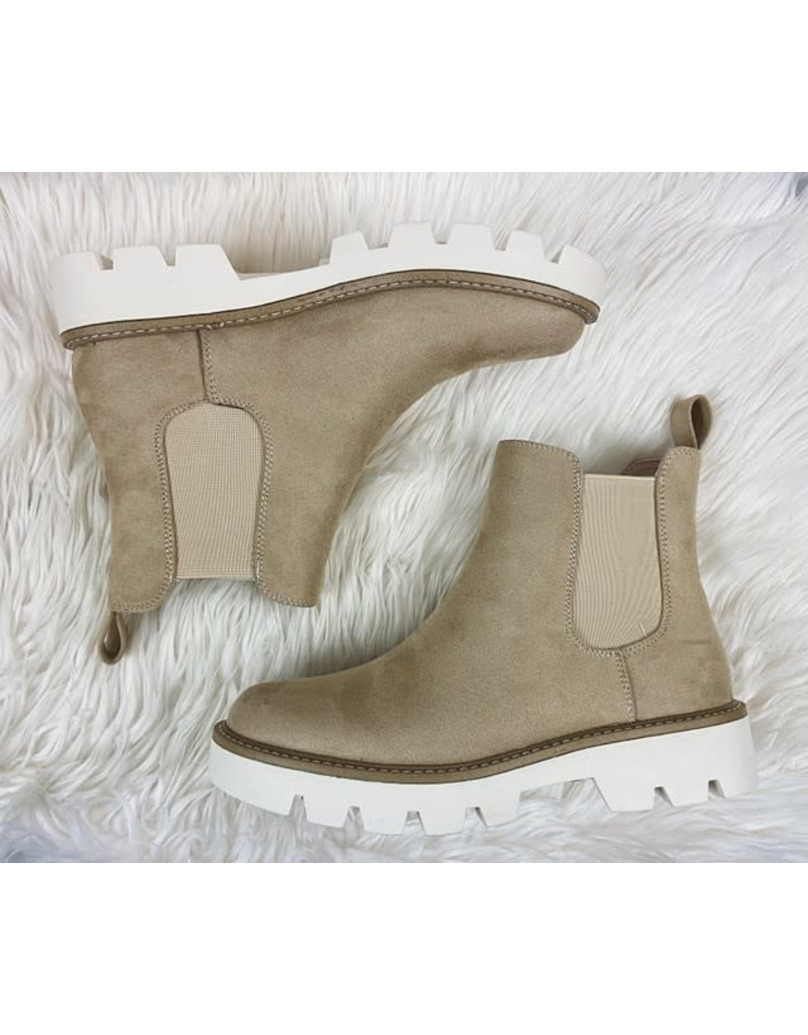 CHINESE LAUNDRY PIPER SUEDE BOOT