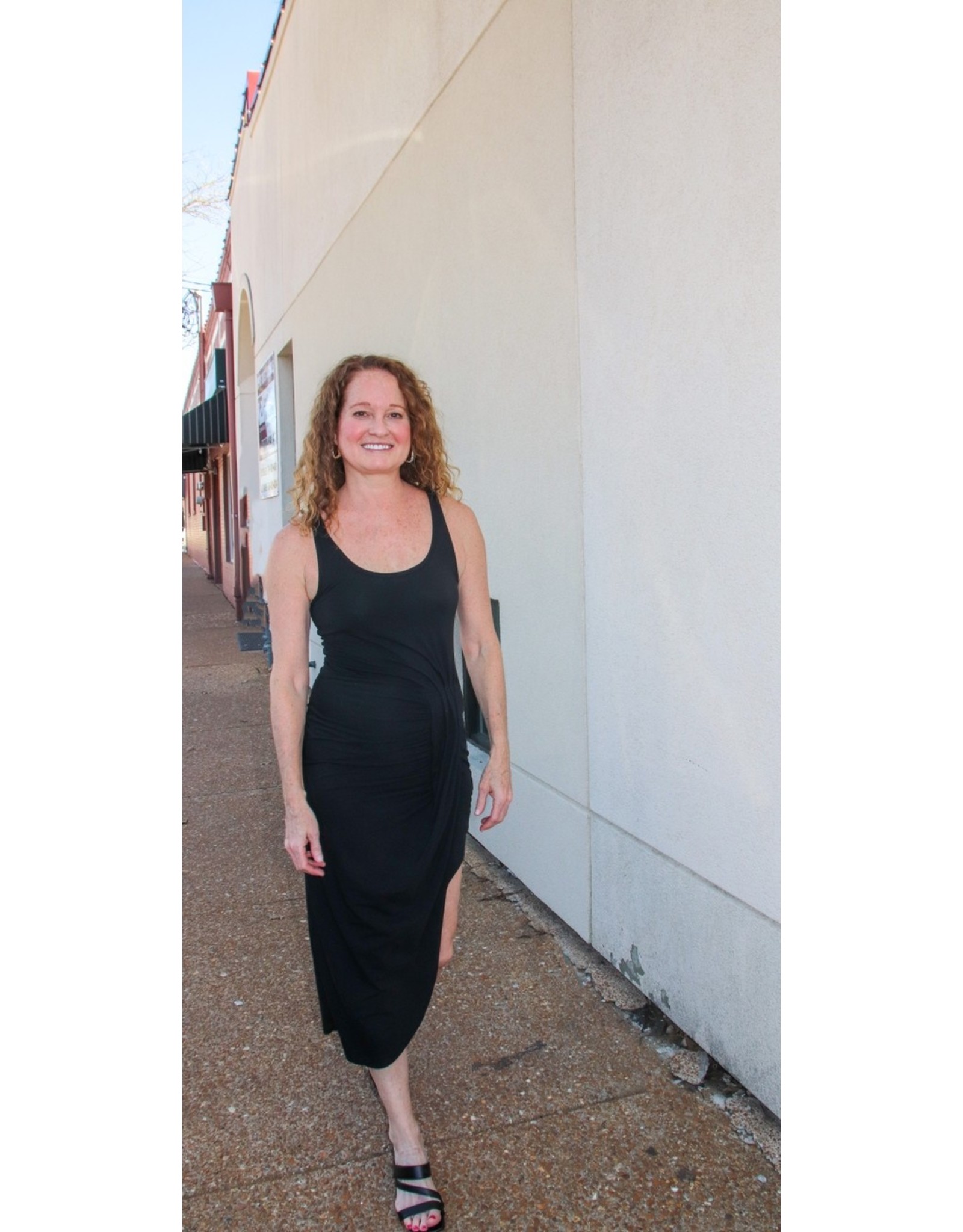 Summer Outfit Staple: A Black Tank Dress Try-On Sesh - The Mom Edit