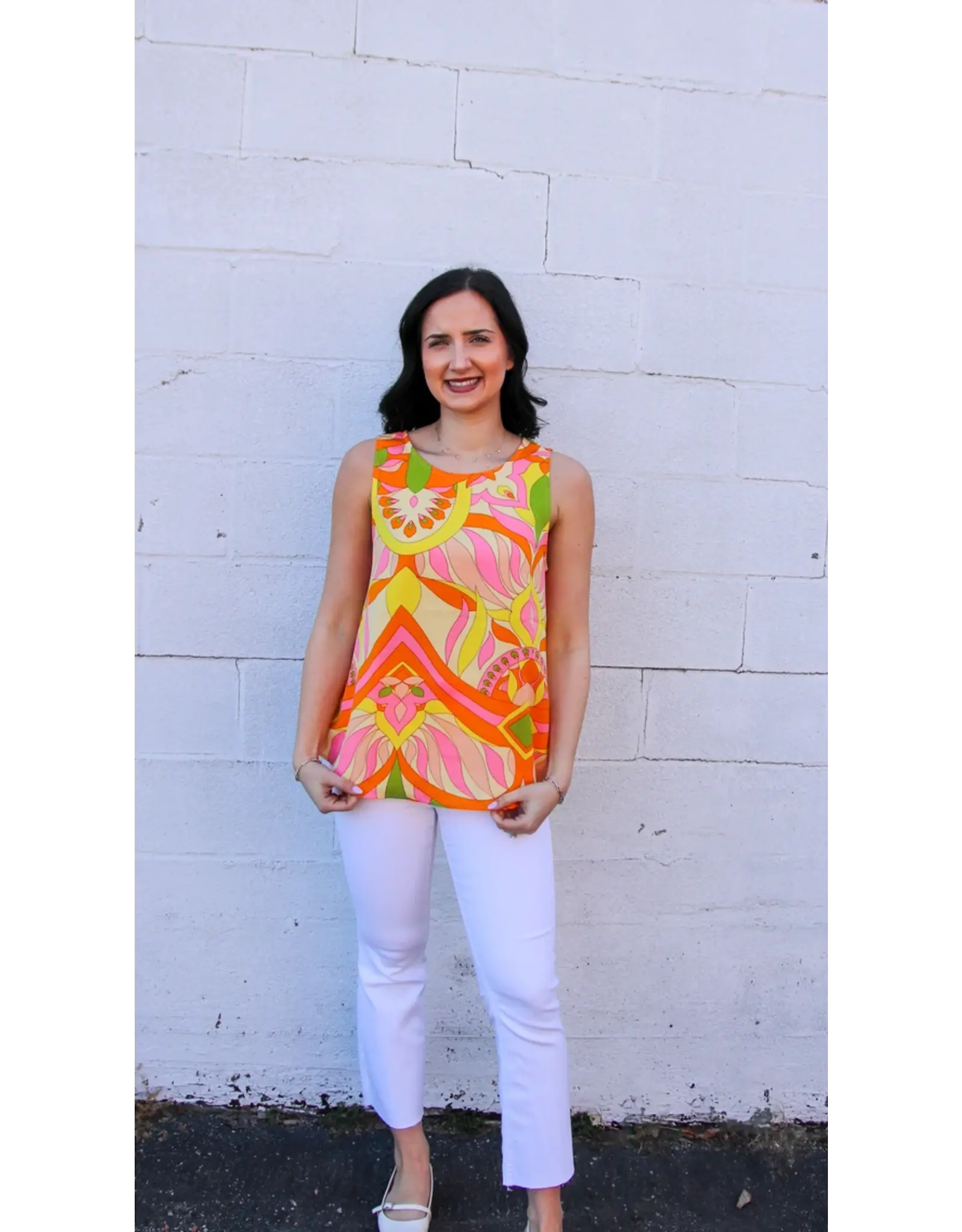 TONIA GEO ABSTRACT TOP
