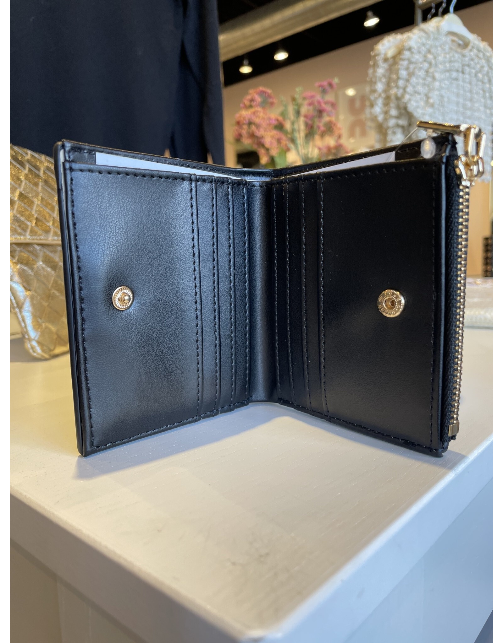 AMELIE WOVEN WALLET