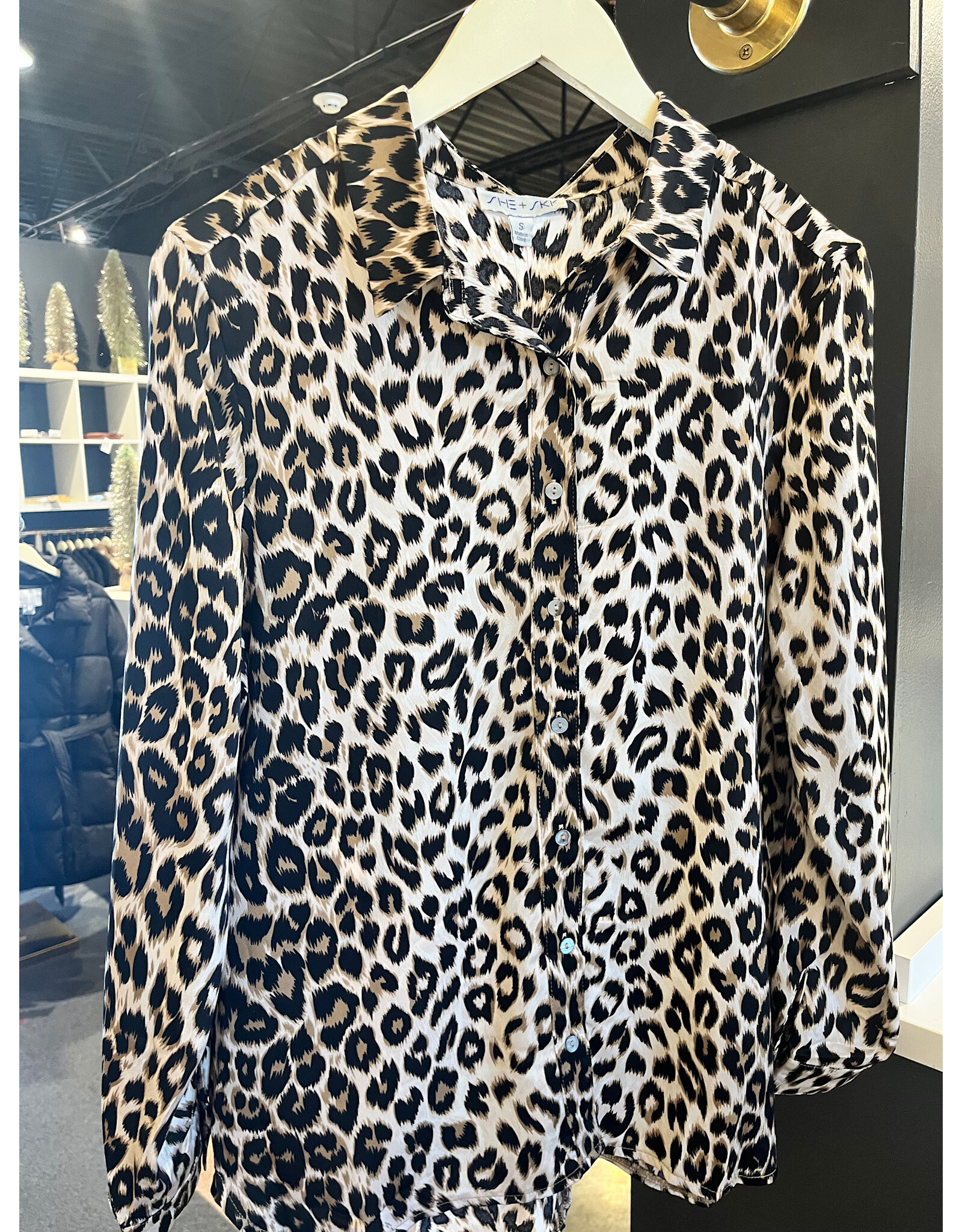 MINERVA LEOPARD PRINT TOP