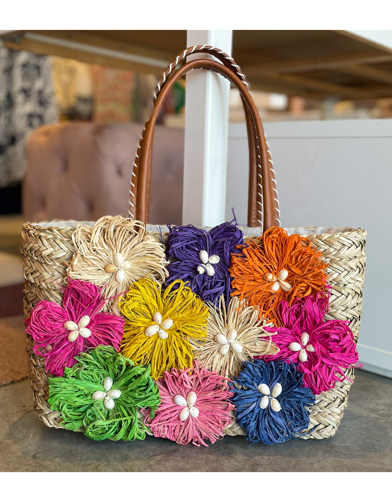 QUEENIE FLORAL STRAW BAG