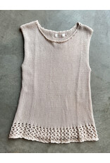 ADELIZA ROUND NK SWEATER TOP