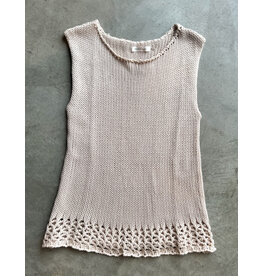 ADELIZA ROUND NK SWEATER TOP