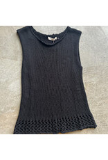 ADELIZA ROUND NK SWEATER TOP