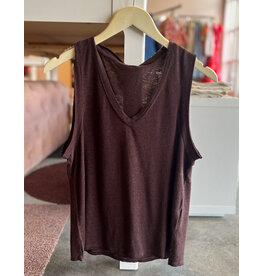 THOTH BANDED V NECK CROPPED TANK