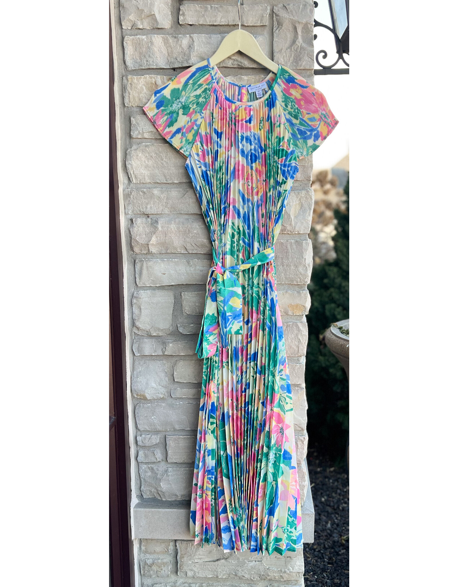 IDALIA PLEATED MAXI DRESS