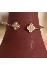 CAMELLIA CLOVER BRACELET