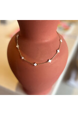 ARACELI CLOVER NECKLACE
